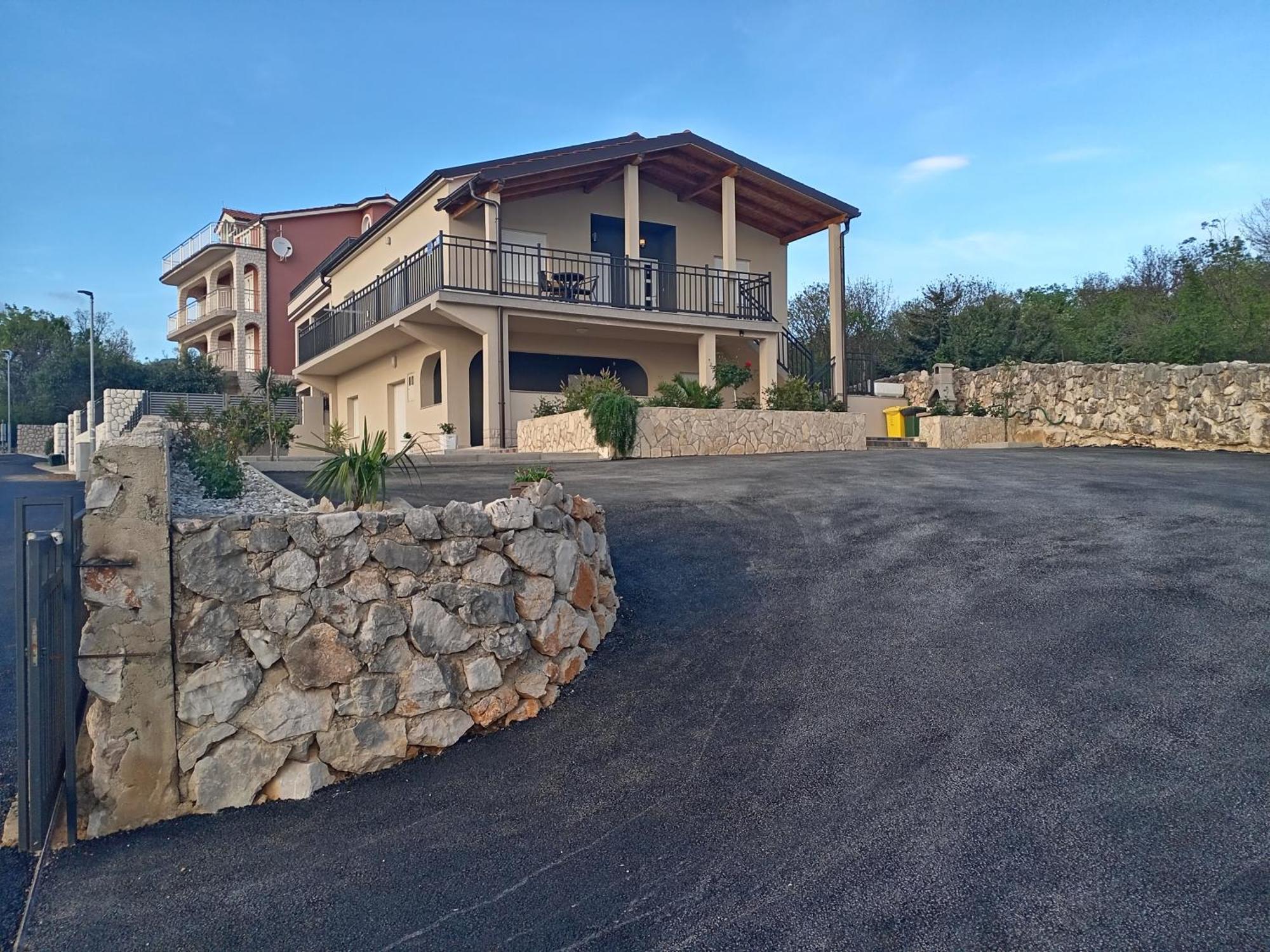 Apartmani Suzana Crikvenica Εξωτερικό φωτογραφία